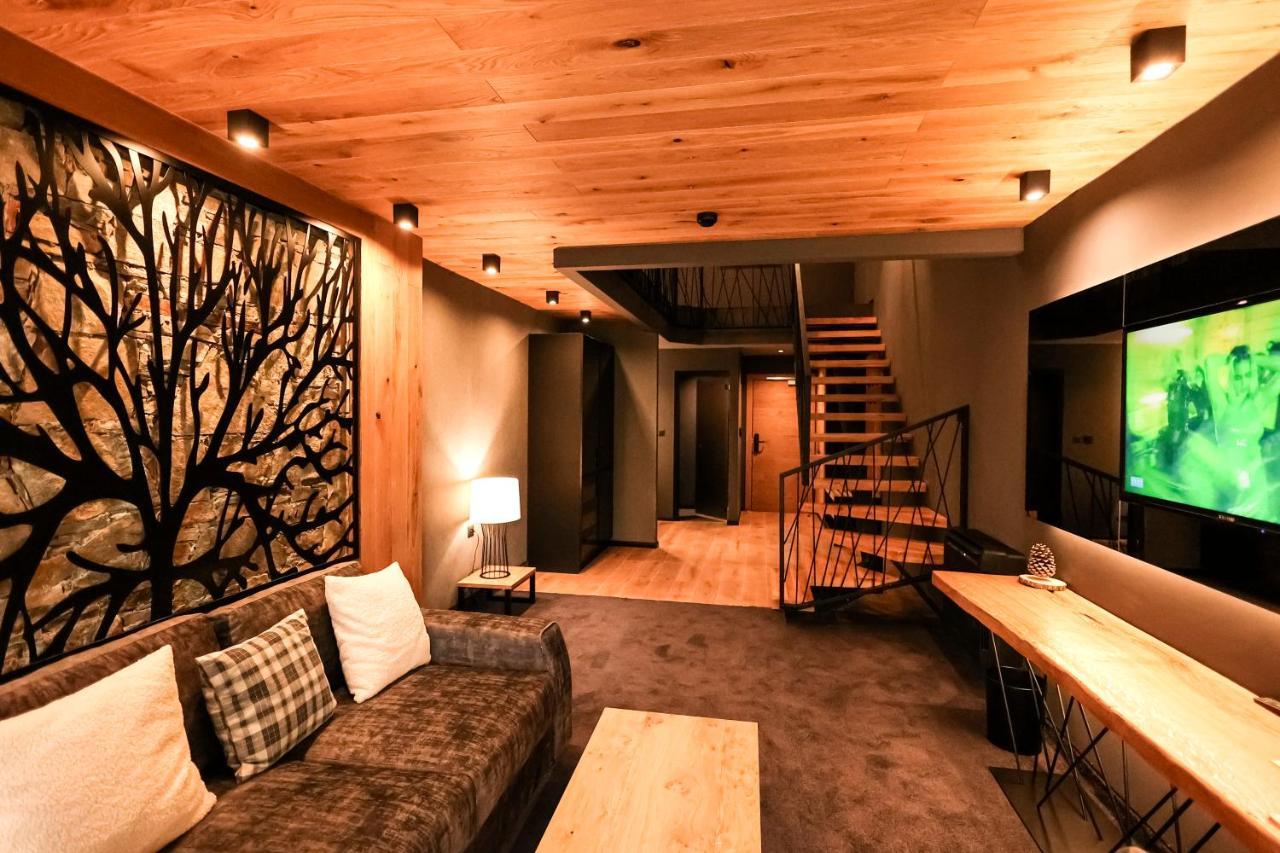 Kashmir Wellness & Adults Only Otel 5*