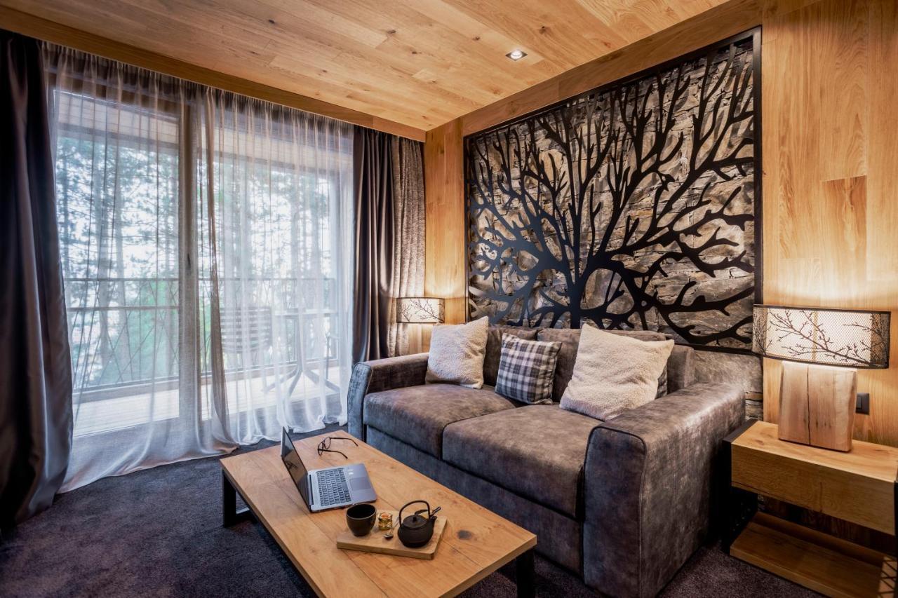 Kashmir Wellness & Adults Only Otel